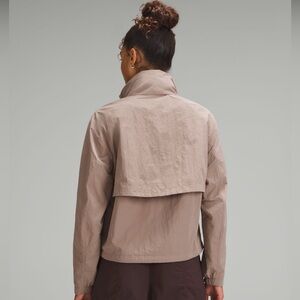 Lululemon “Always Effortless Jacket” size 8, Bold Beige